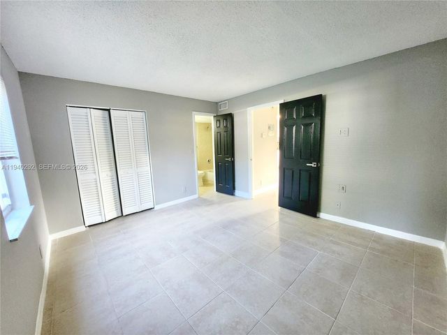 191 SW 15th St 102, Pompano Beach, FL 33060