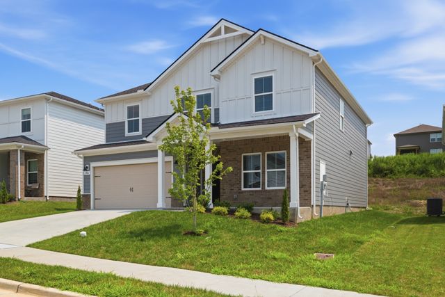 1961 Mahala Dr, Hermitage, TN 37076