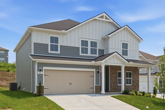 1961 Mahala Dr, Hermitage, TN 37076