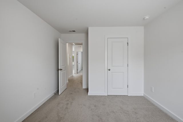 1961 Mahala Dr, Hermitage, TN 37076