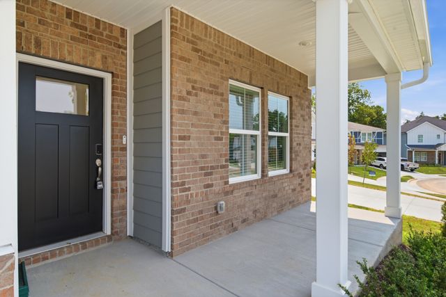 1961 Mahala Dr, Hermitage, TN 37076