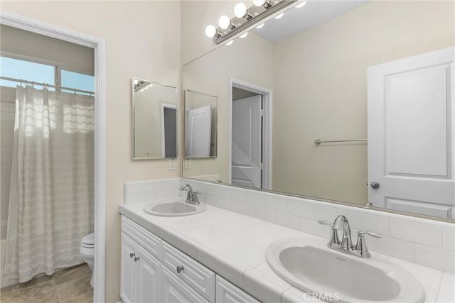 402 Buena Mesa Dr, Calimesa, CA 92320