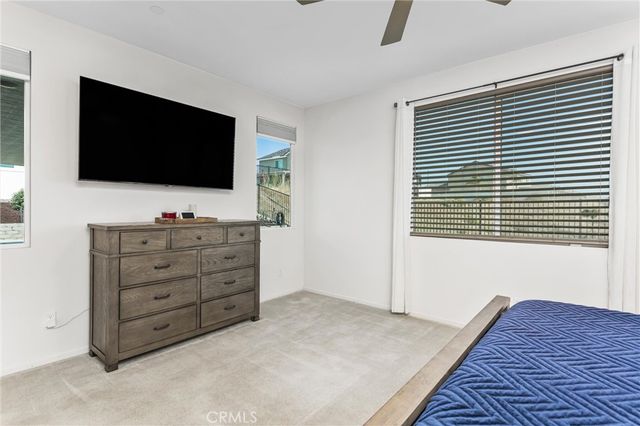 402 Buena Mesa Dr, Calimesa, CA 92320