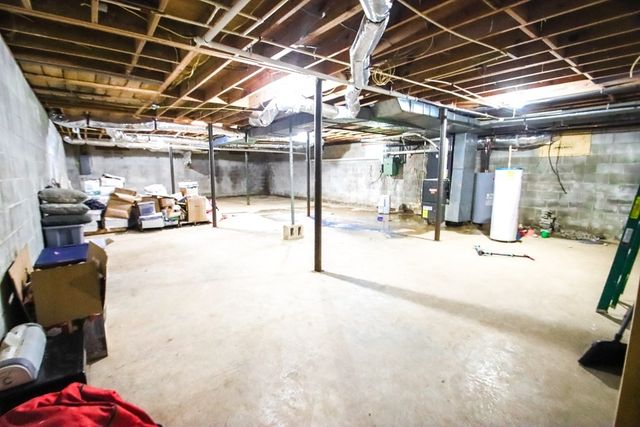 131 Collingwood Rd, Walling, TN 38587