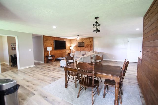 131 Collingwood Rd, Walling, TN 38587