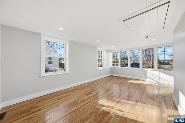 25 Forest Street, Closter, NJ 07624