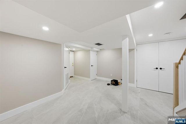 25 Forest Street, Closter, NJ 07624