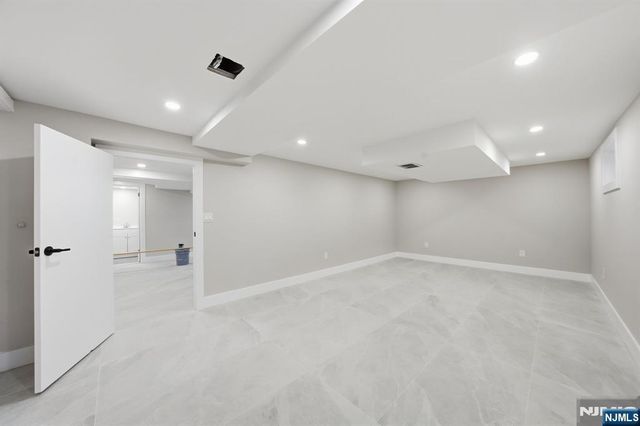 25 Forest Street, Closter, NJ 07624