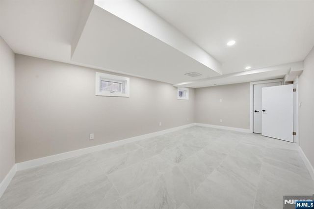 25 Forest Street, Closter, NJ 07624