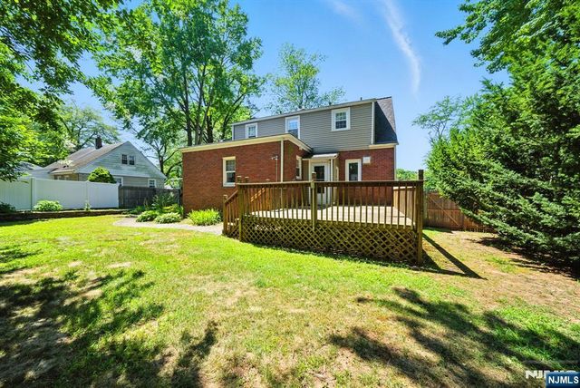 25 Forest Street, Closter, NJ 07624