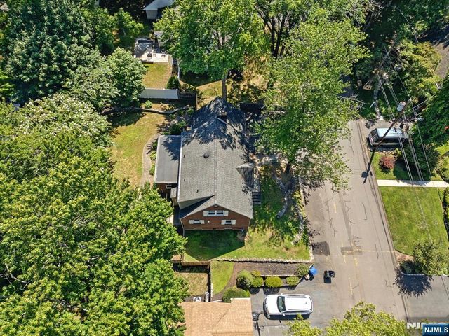 25 Forest Street, Closter, NJ 07624