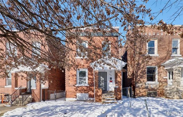 3523 Pennsylvania Avenue, St Louis, MO 63118