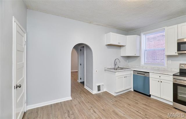 3523 Pennsylvania Avenue, St Louis, MO 63118