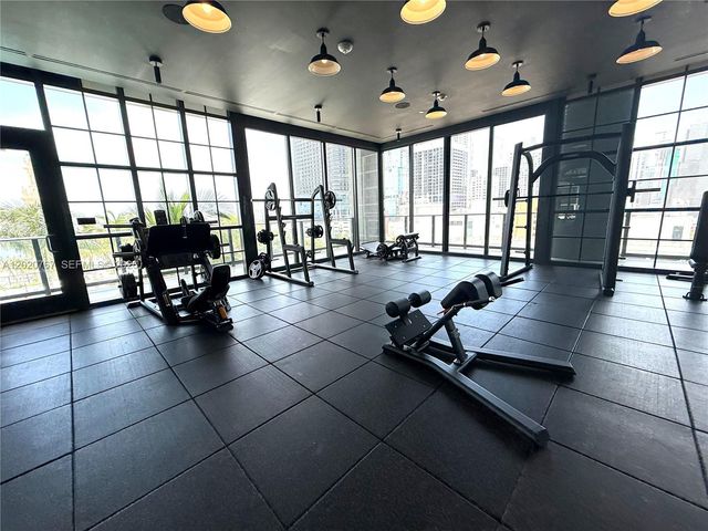 159 NE 6th Street 4016, Miami, FL 33132