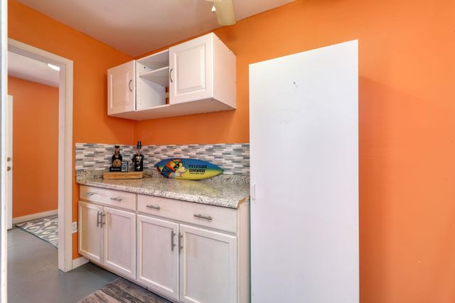 502 Castellar Ln., Little River, SC 29566