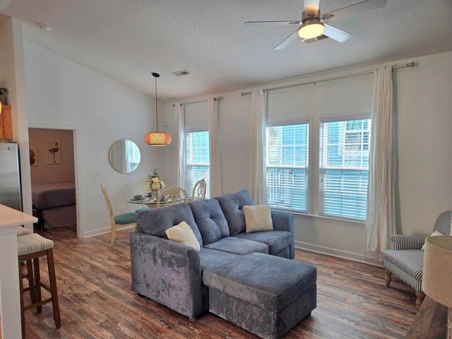 502 Castellar Ln., Little River, SC 29566