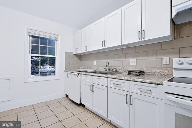 9355 TANEY RD, Manassas, VA 20110