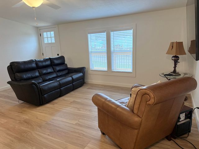 29 Nickelton Lane, Kimberling City, MO 65686