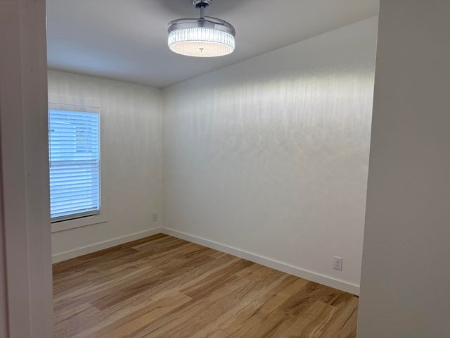 29 Nickelton Lane, Kimberling City, MO 65686