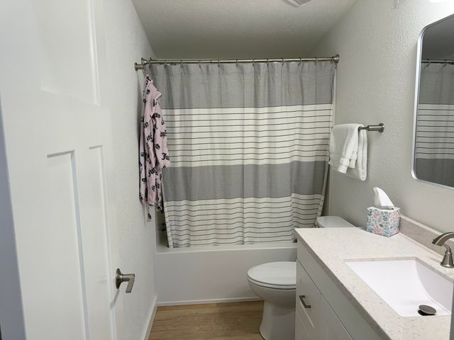 29 Nickelton Lane, Kimberling City, MO 65686