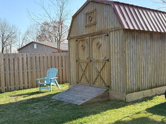 29 Nickelton Lane, Kimberling City, MO 65686