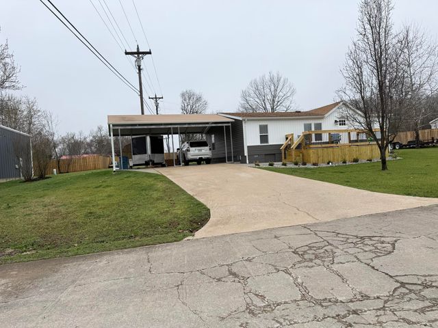 29 Nickelton Lane, Kimberling City, MO 65686