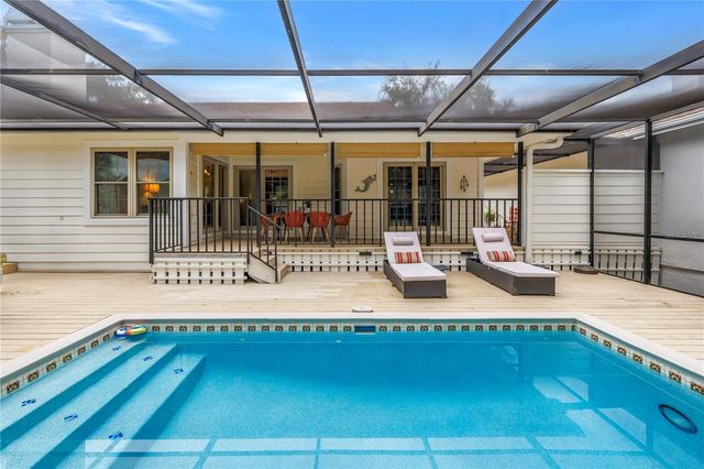 767 CAYA COSTA COURT NE, St Petersburg, FL 33702