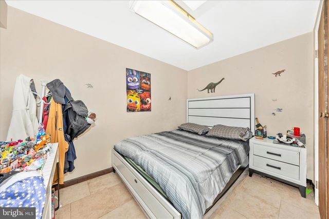 25801 LONG CORNER RD, Gaithersburg, MD 20882