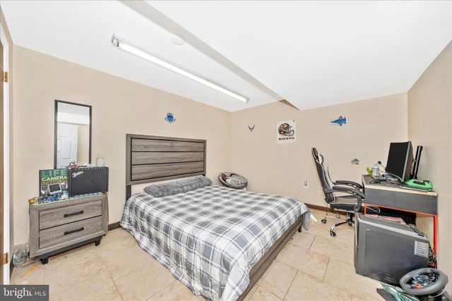 25801 LONG CORNER RD, Gaithersburg, MD 20882