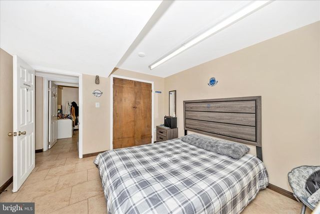 25801 LONG CORNER RD, Gaithersburg, MD 20882