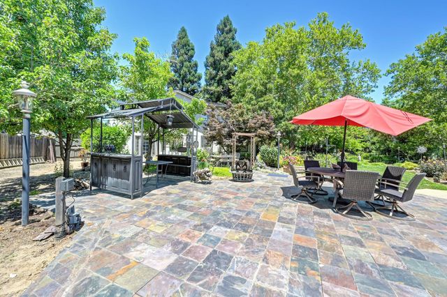 8530 Oak Harbour Ct, Fair Oaks, CA 95628