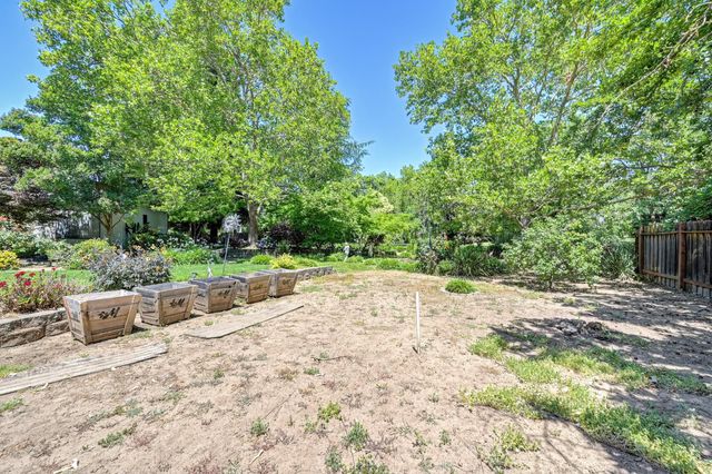 8530 Oak Harbour Ct, Fair Oaks, CA 95628