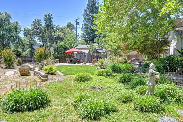 8530 Oak Harbour Ct, Fair Oaks, CA 95628