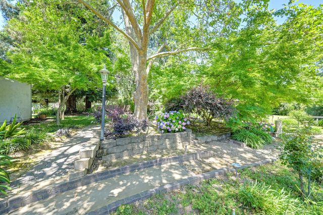 8530 Oak Harbour Ct, Fair Oaks, CA 95628