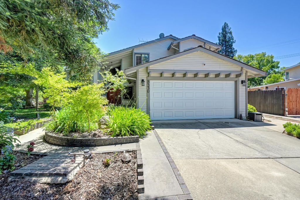 8530 Oak Harbour Ct, Fair Oaks, CA 95628