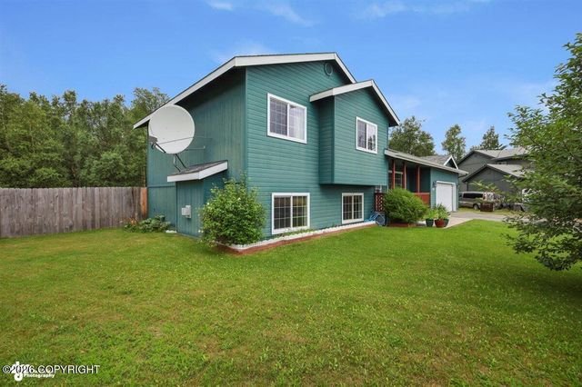 38787 E Darrington Village Circle, Wasilla, AK 99654