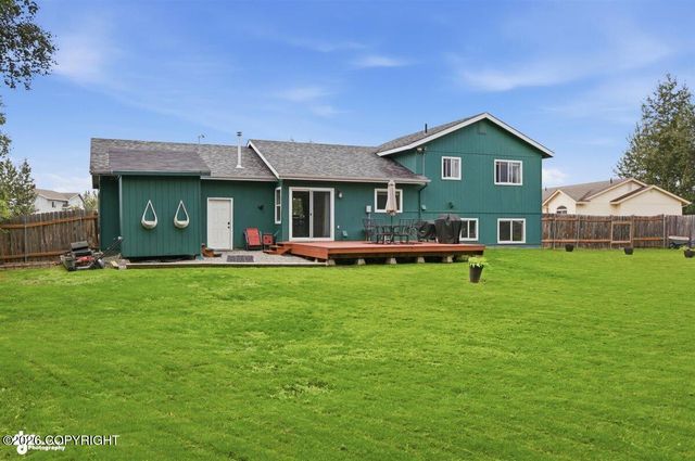 38787 E Darrington Village Circle, Wasilla, AK 99654