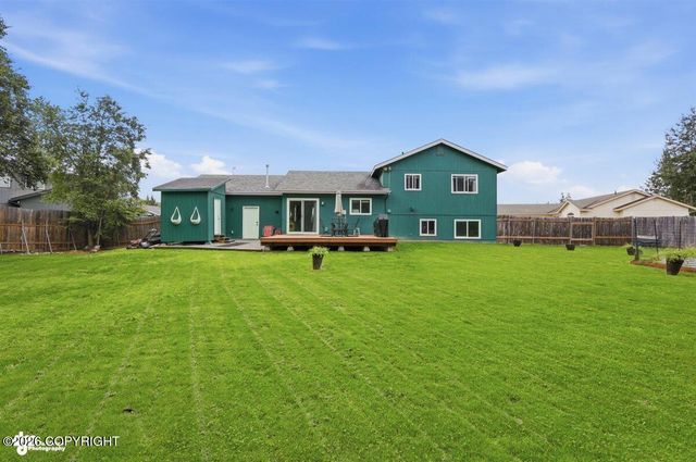 38787 E Darrington Village Circle, Wasilla, AK 99654