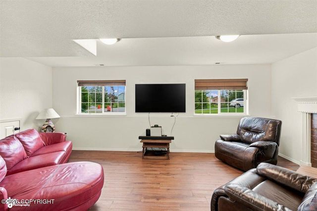 38787 E Darrington Village Circle, Wasilla, AK 99654