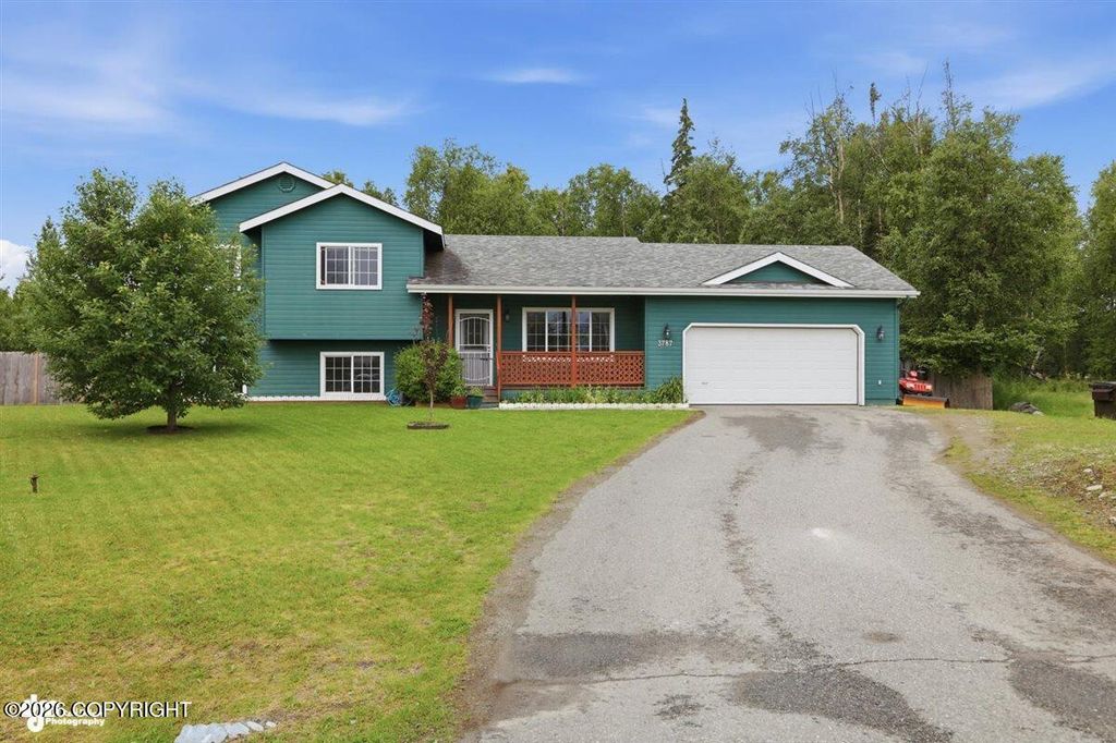 38787 E Darrington Village Circle, Wasilla, AK 99654