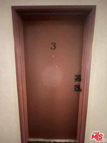 922 N Hudson Avenue 3, Los Angeles, CA 90038