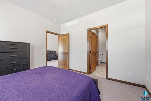 8167 E Tencate Pl Place, Sioux Falls, SD 57110