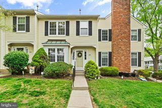 204 LIBERTY DR, Langhorne, PA 19047