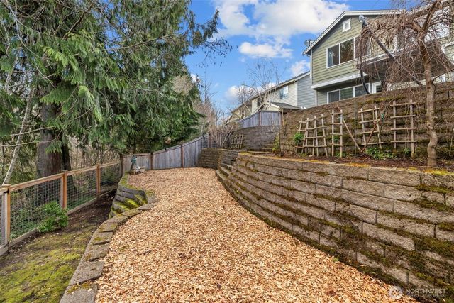 37523 SE Fury Street, Snoqualmie, WA 98065