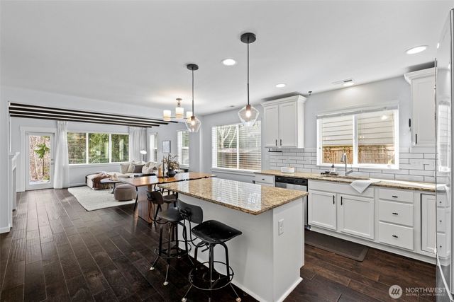 37523 SE Fury Street, Snoqualmie, WA 98065