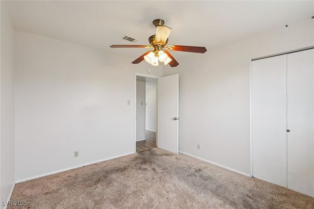 6912 Singing Dunes Lane, Las Vegas, NV 89145