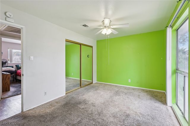 6912 Singing Dunes Lane, Las Vegas, NV 89145