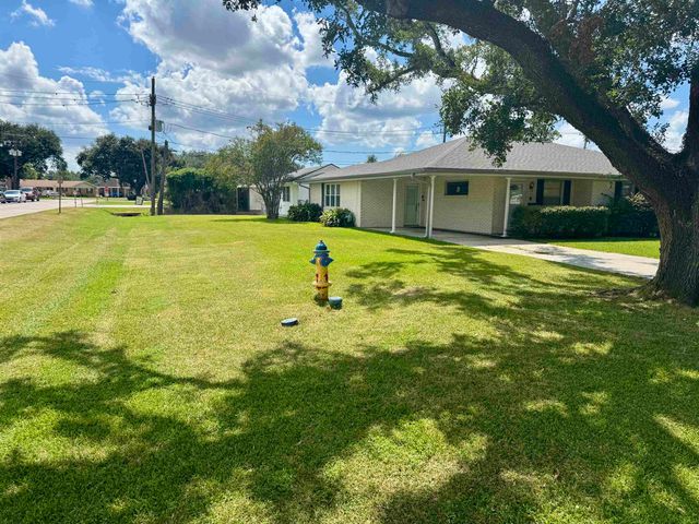 816 Funderburk Avenue, Houma, LA 70364