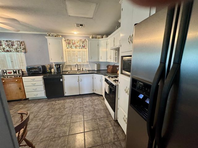 816 Funderburk Avenue, Houma, LA 70364