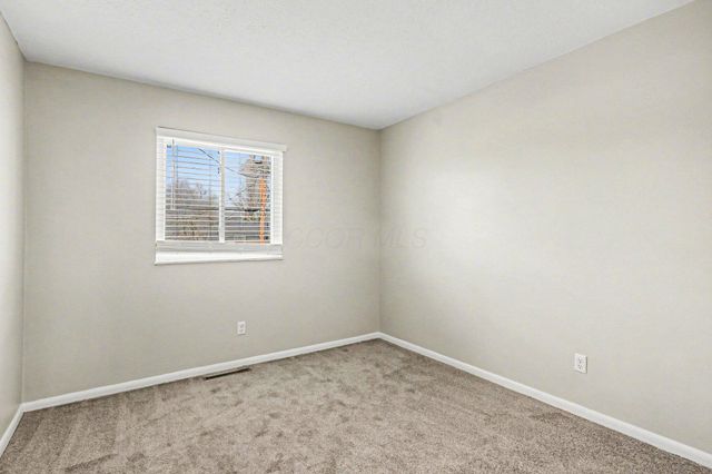 858 Higbee Drive S, Columbus, OH 43207